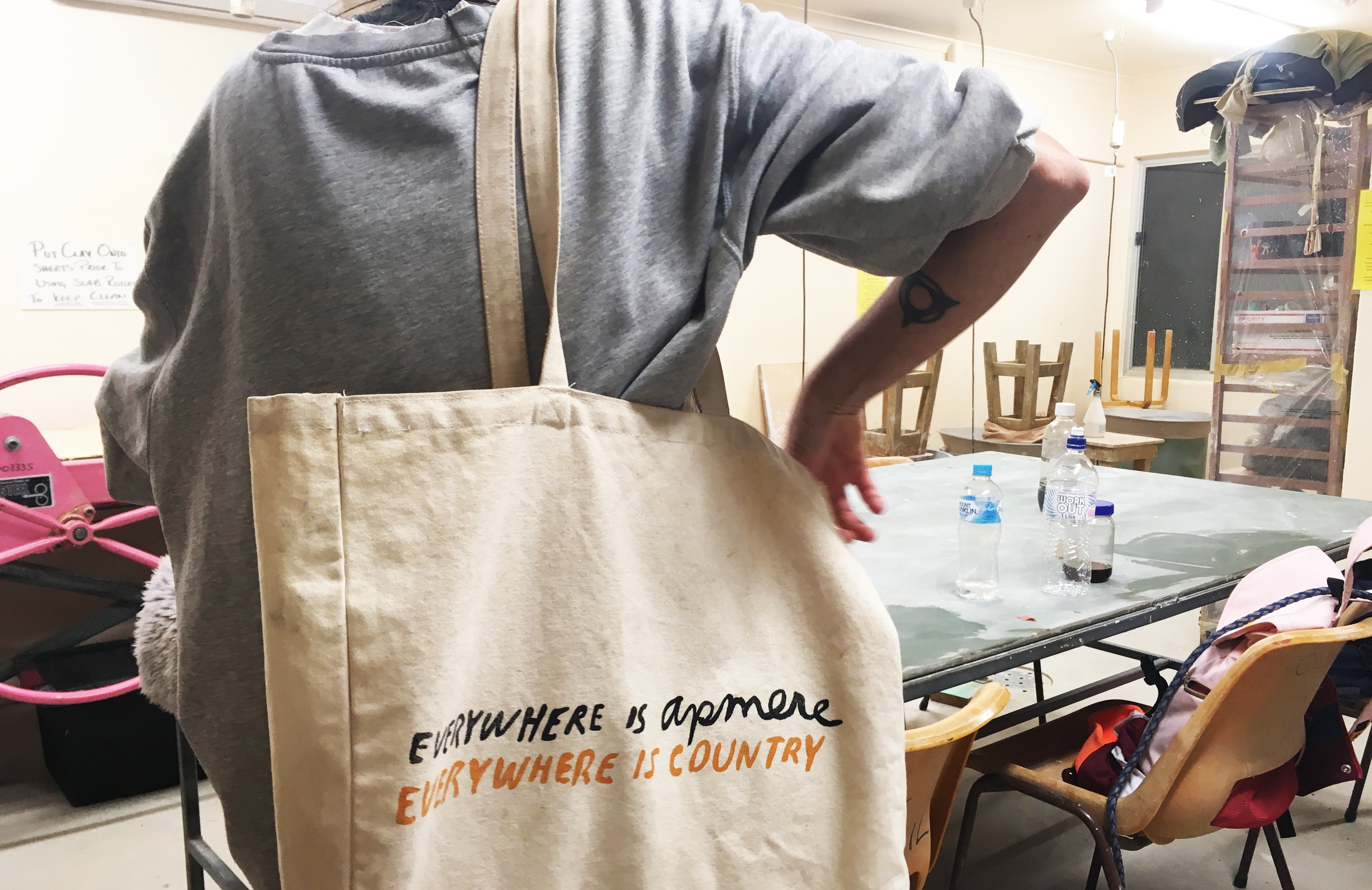 Image 04: ‘Everywhere is ampere - everywhere is country’ bag produced as project merchandise. Photo: Beth Sometimes.