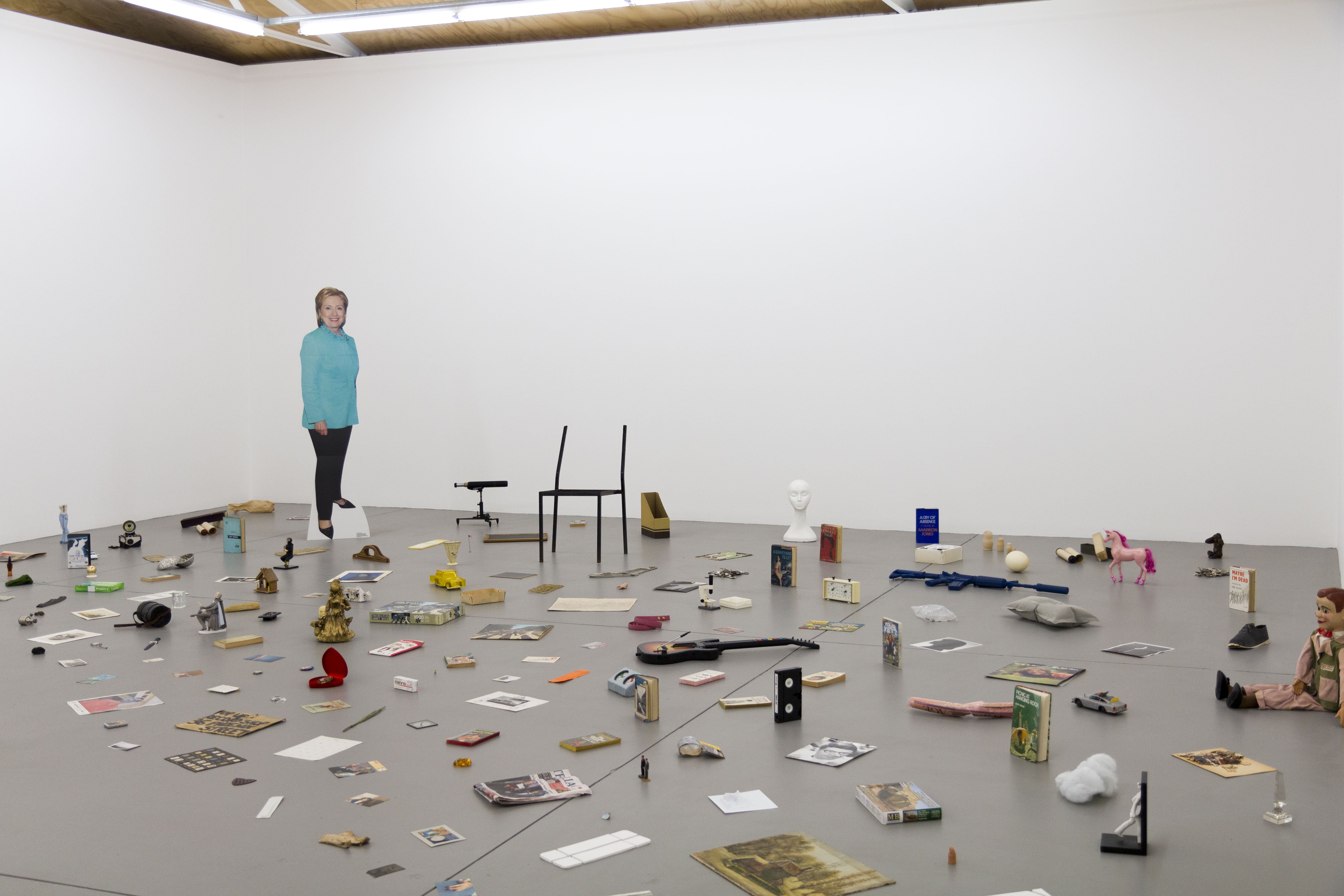 Image 01: Patrick Pound, 'The museum of there, not there' (installation view), 2020, found objects, dimensions variable. Courtesy the artist and STATION.